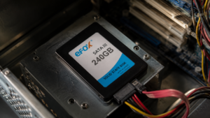 Industrial SSD vs Enterprise SSD